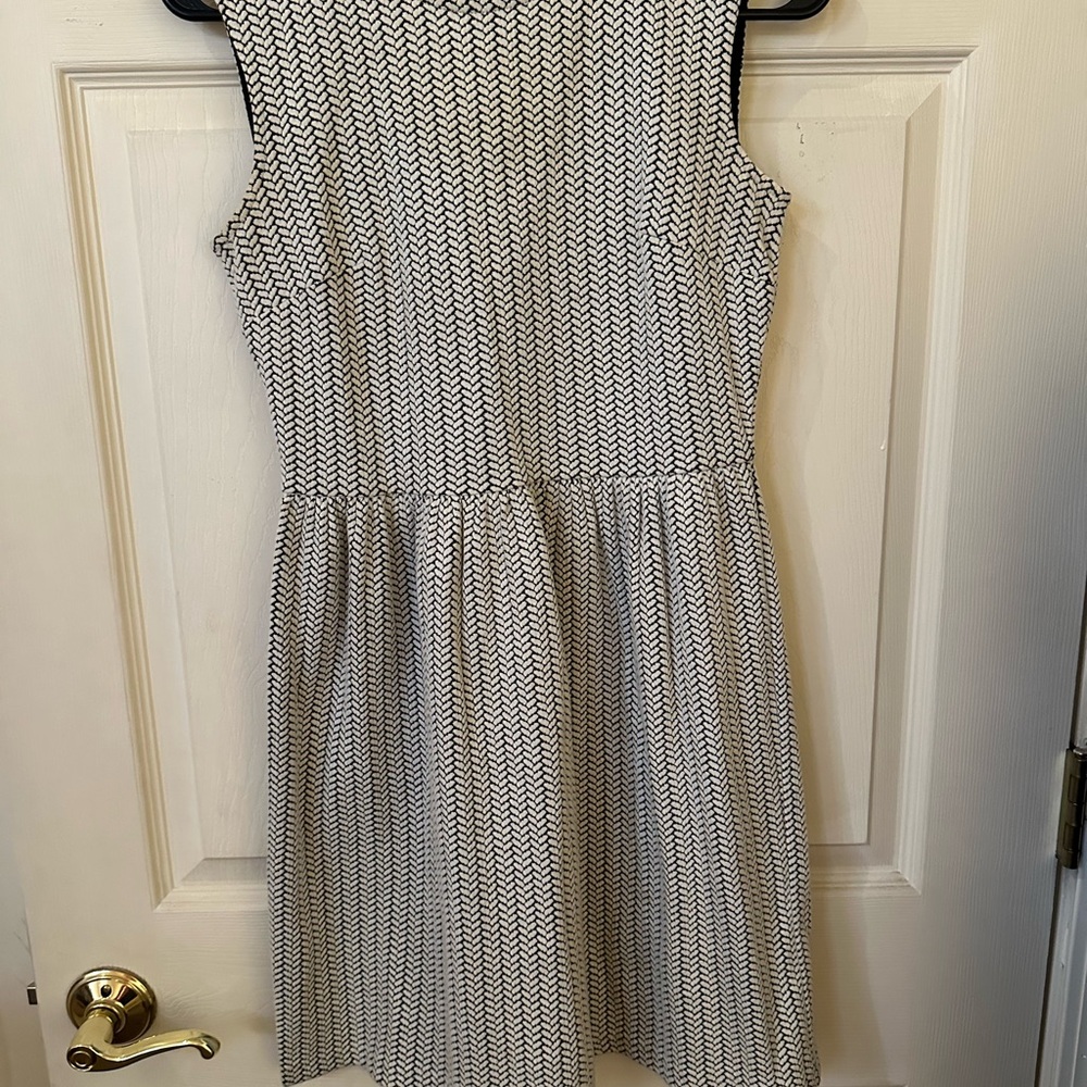 LOFT Monochrome Textured Dress